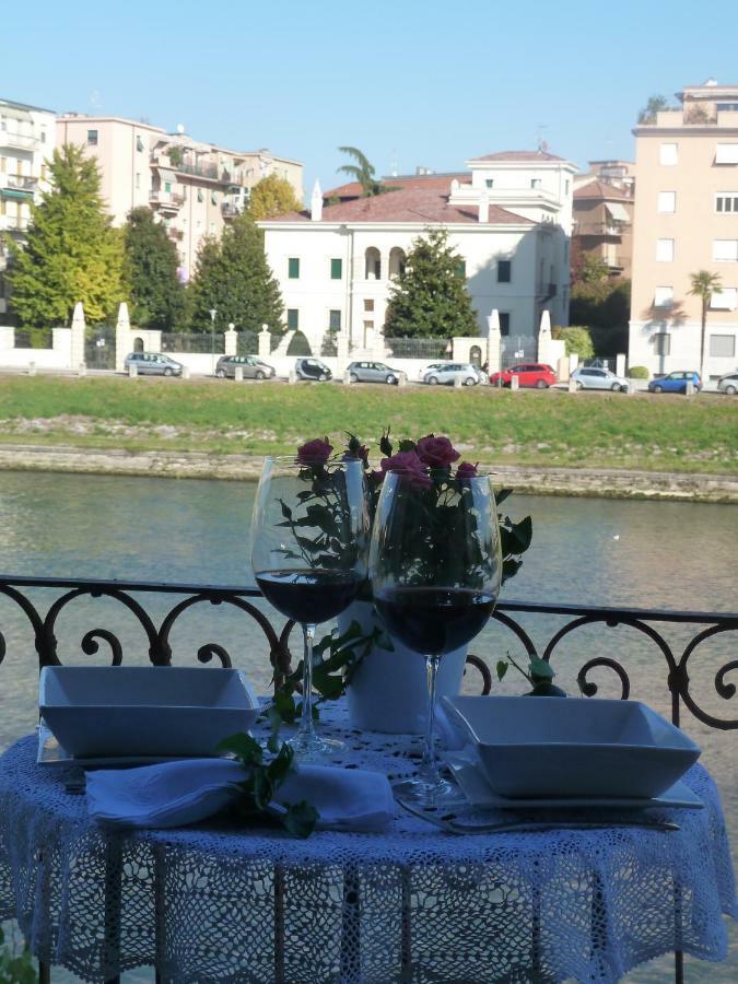 Casa Archi - Balcone sul Fiume Apartment Verona Exterior foto